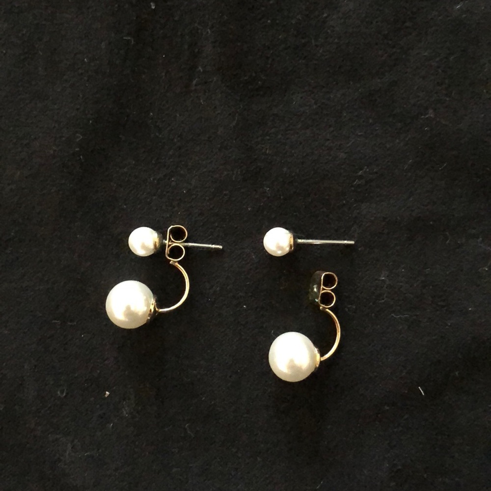 Zara pearl ear jacket earrings